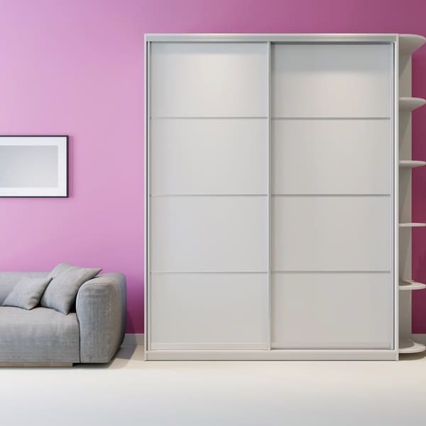 Schrank mit Holzschiebetür: Zwei Flügel in grau